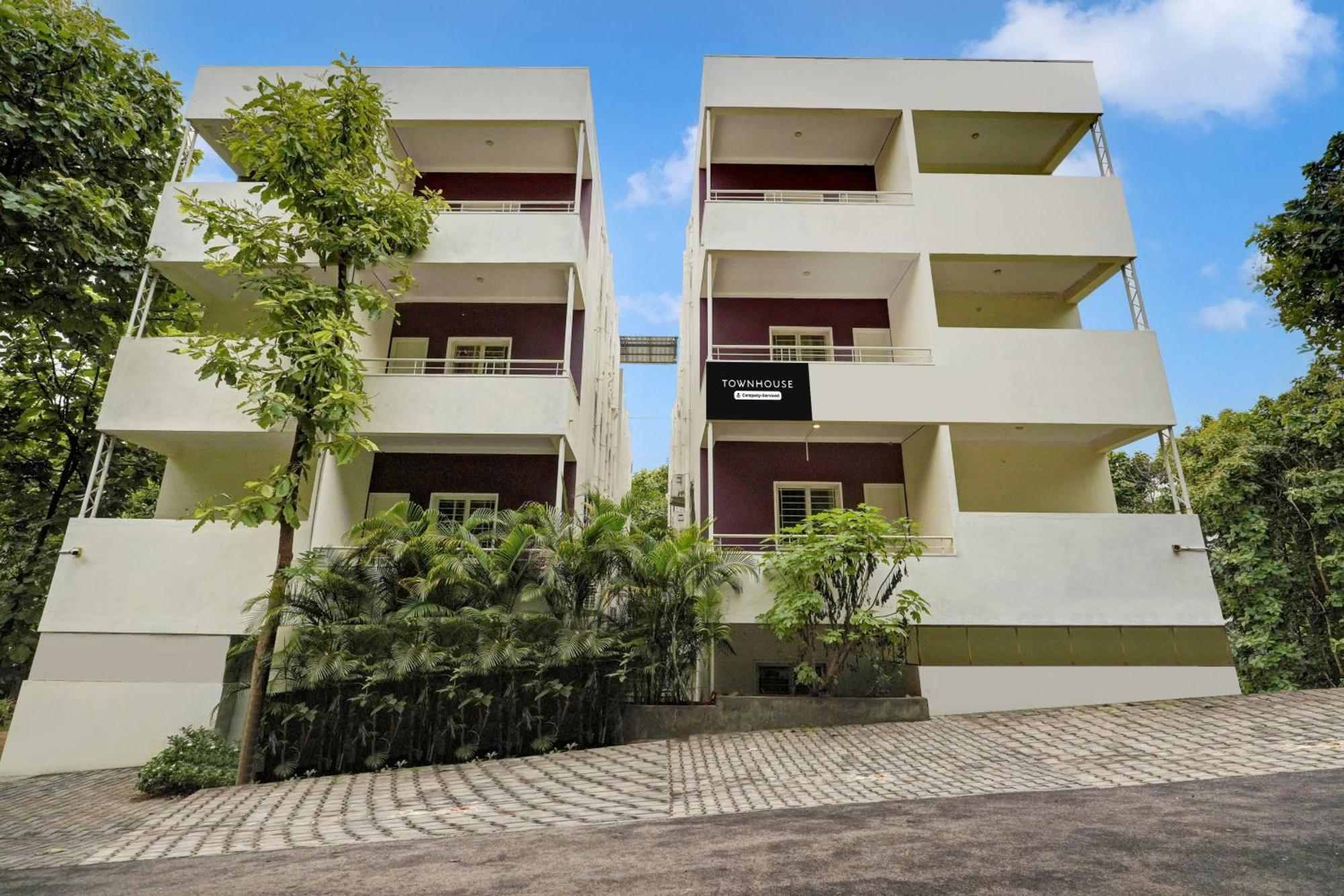 Super Townhouse Hebbal Mysore Belagula Eksteriør bilde