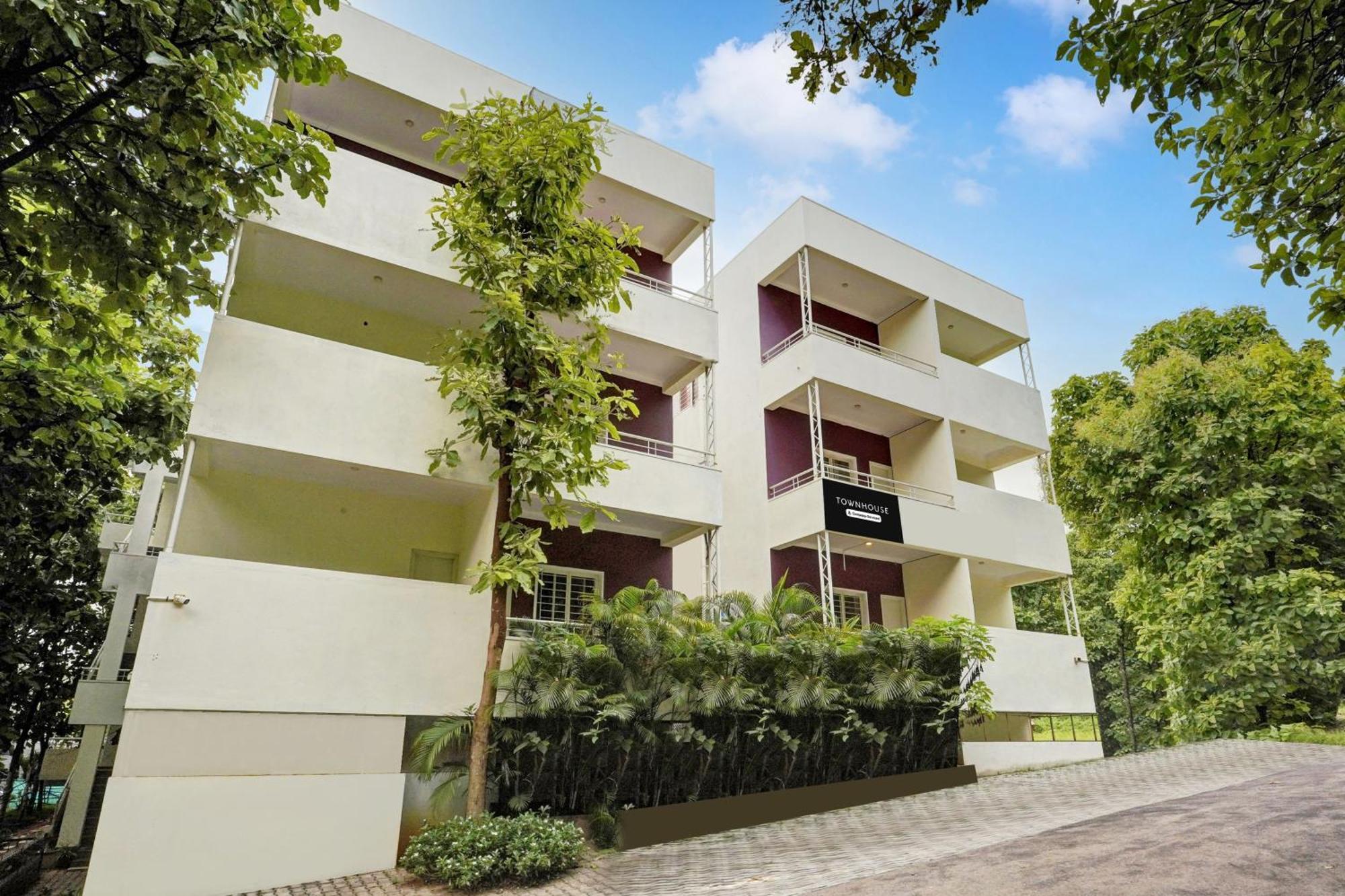 Super Townhouse Hebbal Mysore Belagula Eksteriør bilde